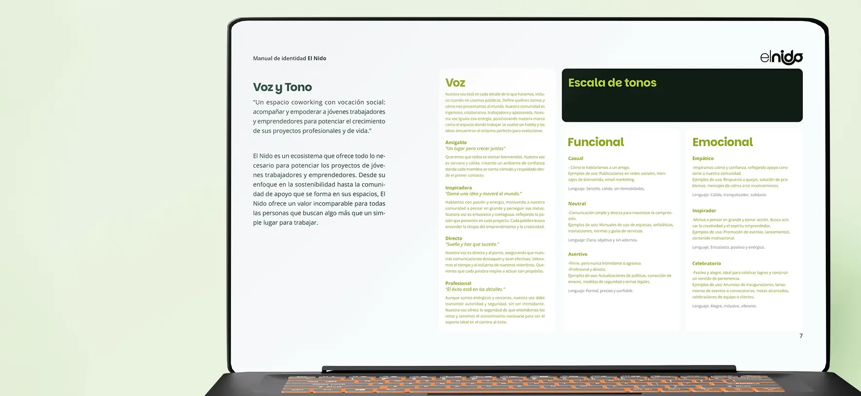 Laptop con página de voz y tono de El Nido